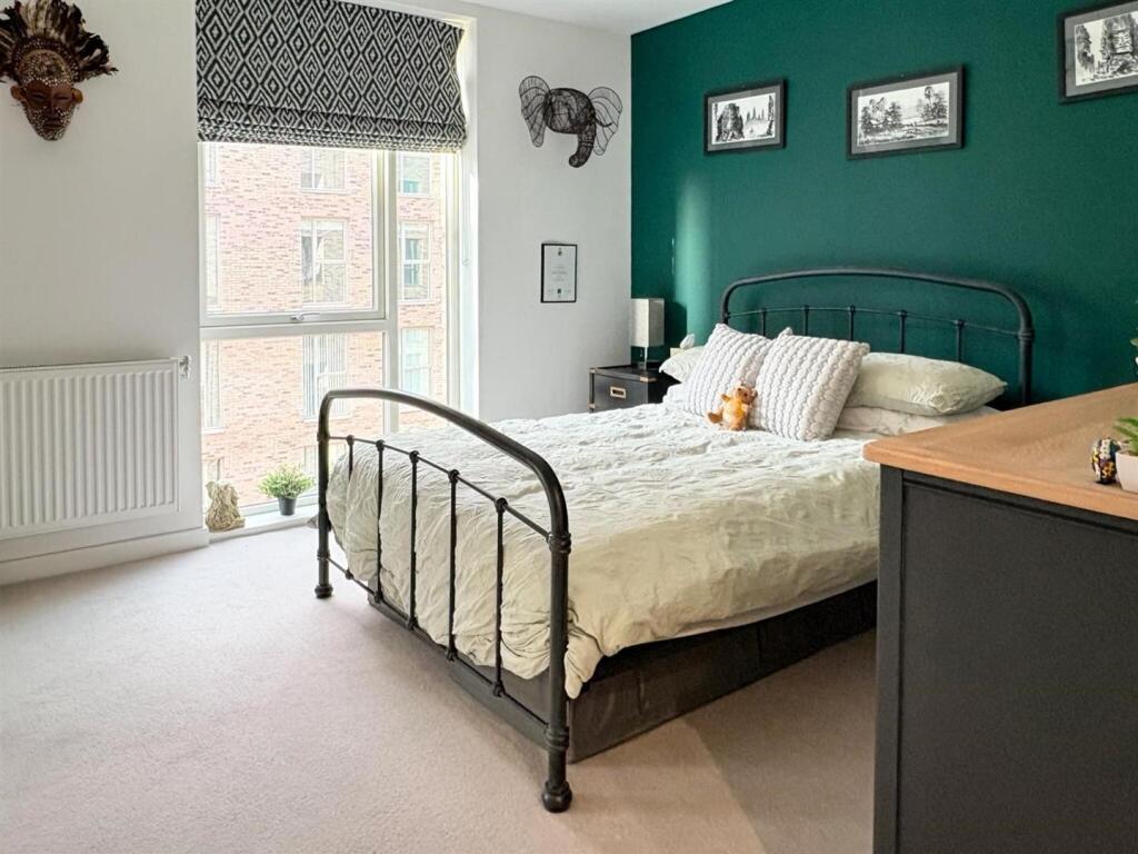 1 Bedroom, New Building, E6 For Sale by Barrain Lo