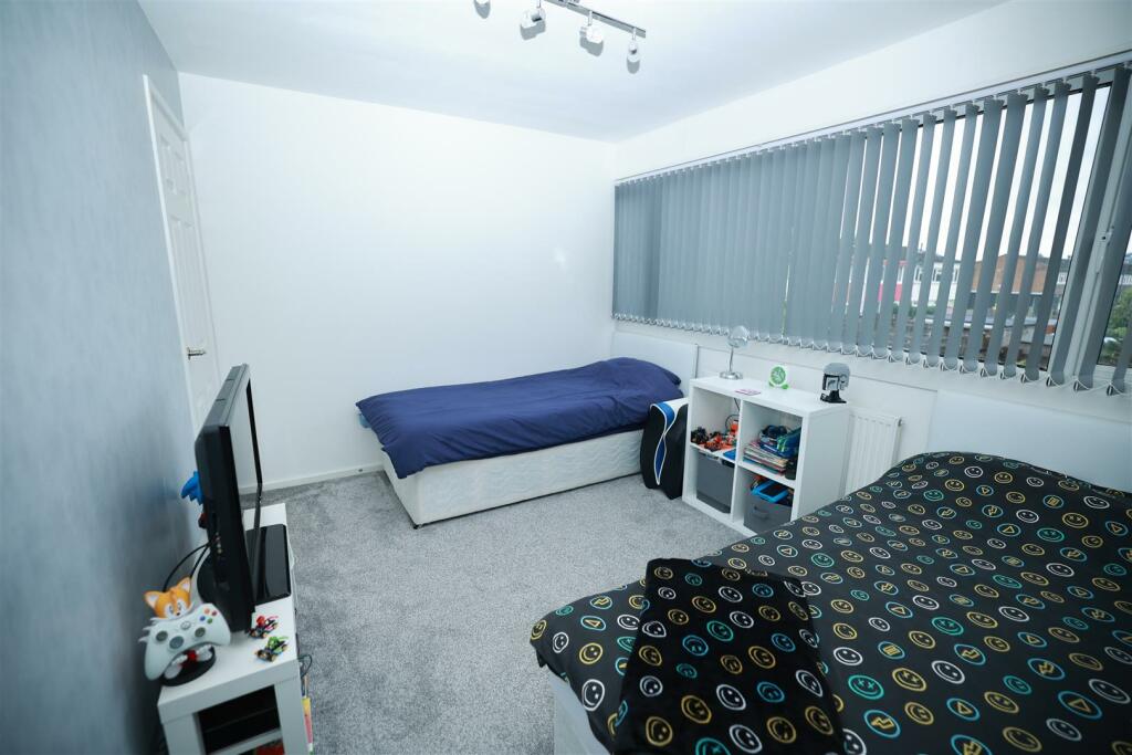 R6__3229.JPG