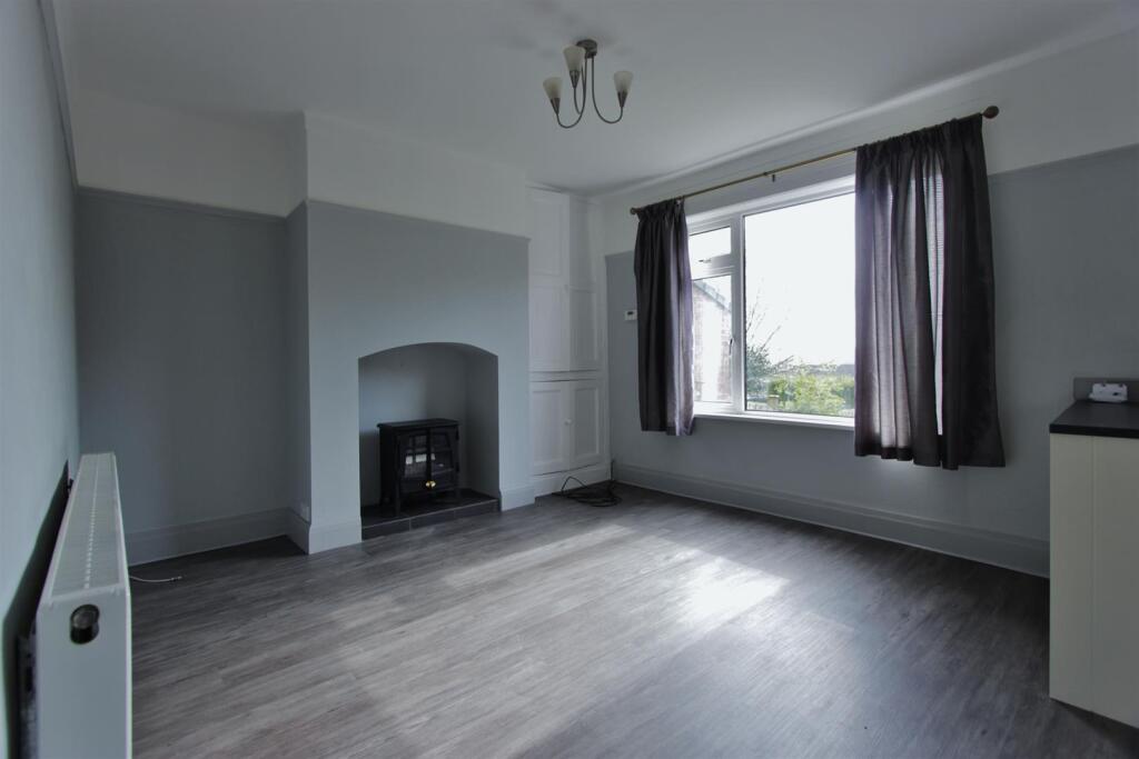 Dining Room.JPG