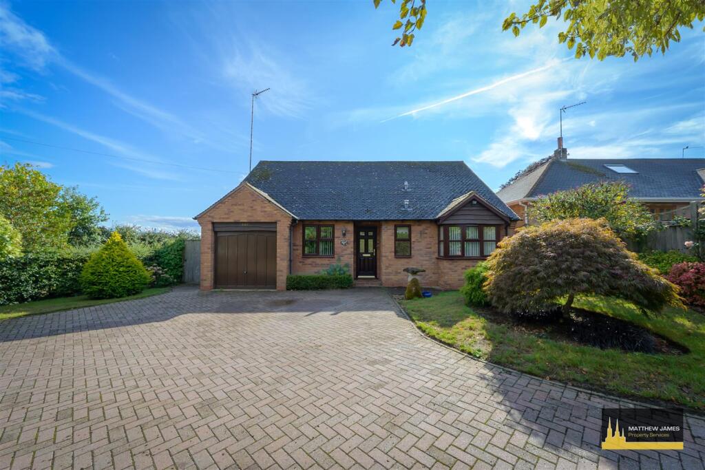 Approach/ Driveway