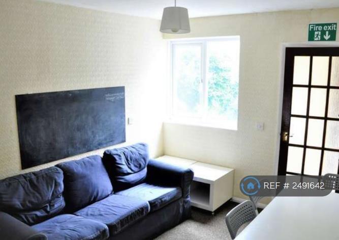 Living And Dining Area