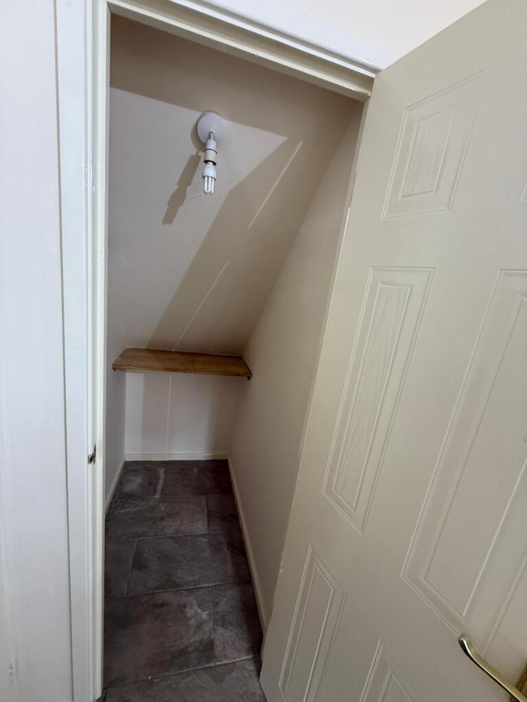 eeadf1b6-f229-4582-93e8-85045e92ca79