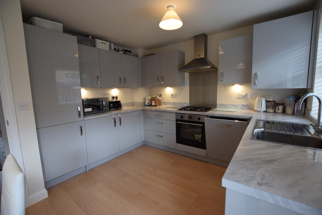 0B627367-1E43-4742-9FDC-2DD7E4BFFED1