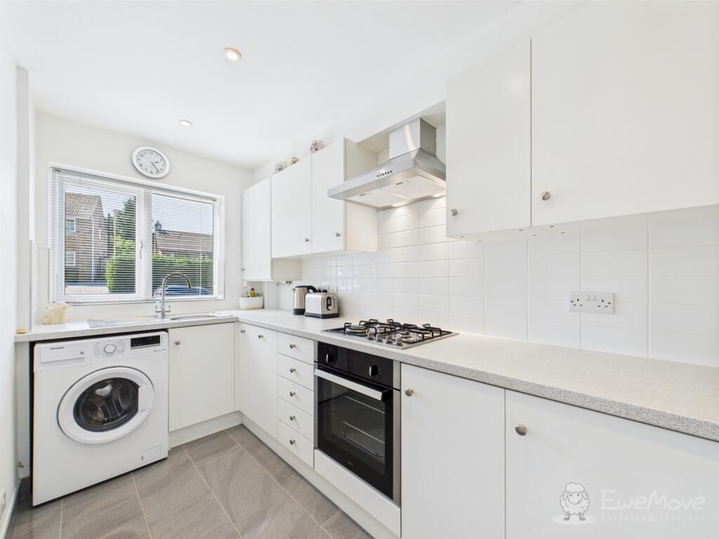 CAM03624G0-PR0129-STILL017