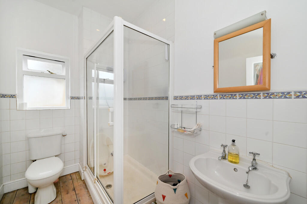 37-Lauriston-Road...