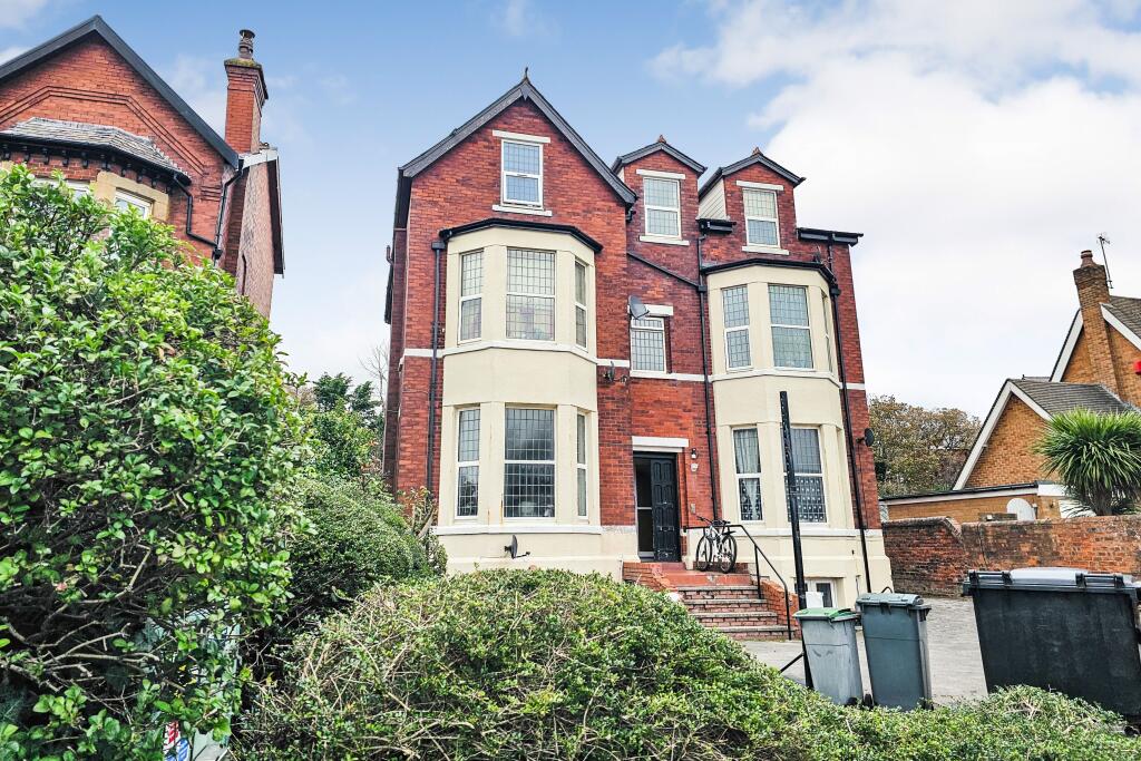 11 Weld Road, Birkdale, Southport, Merseyside, PR8 2BX