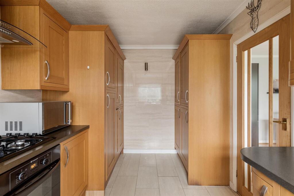 Chingford Avenue, E4