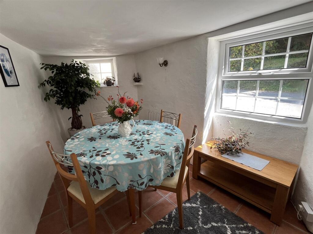 dining area.JPG