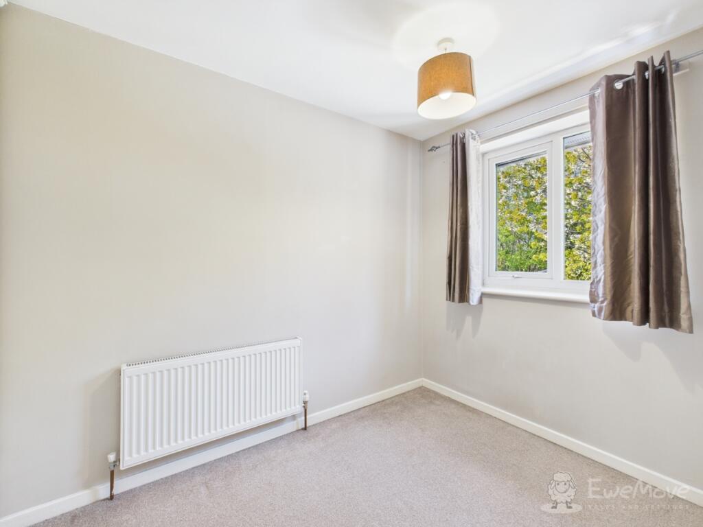 Bedroom 2 - EweMove Cheadle Hulme and Wilmslow