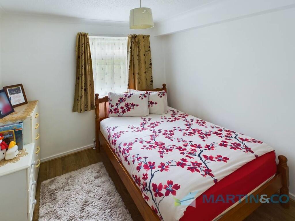 CAM02145G0-PR0046...