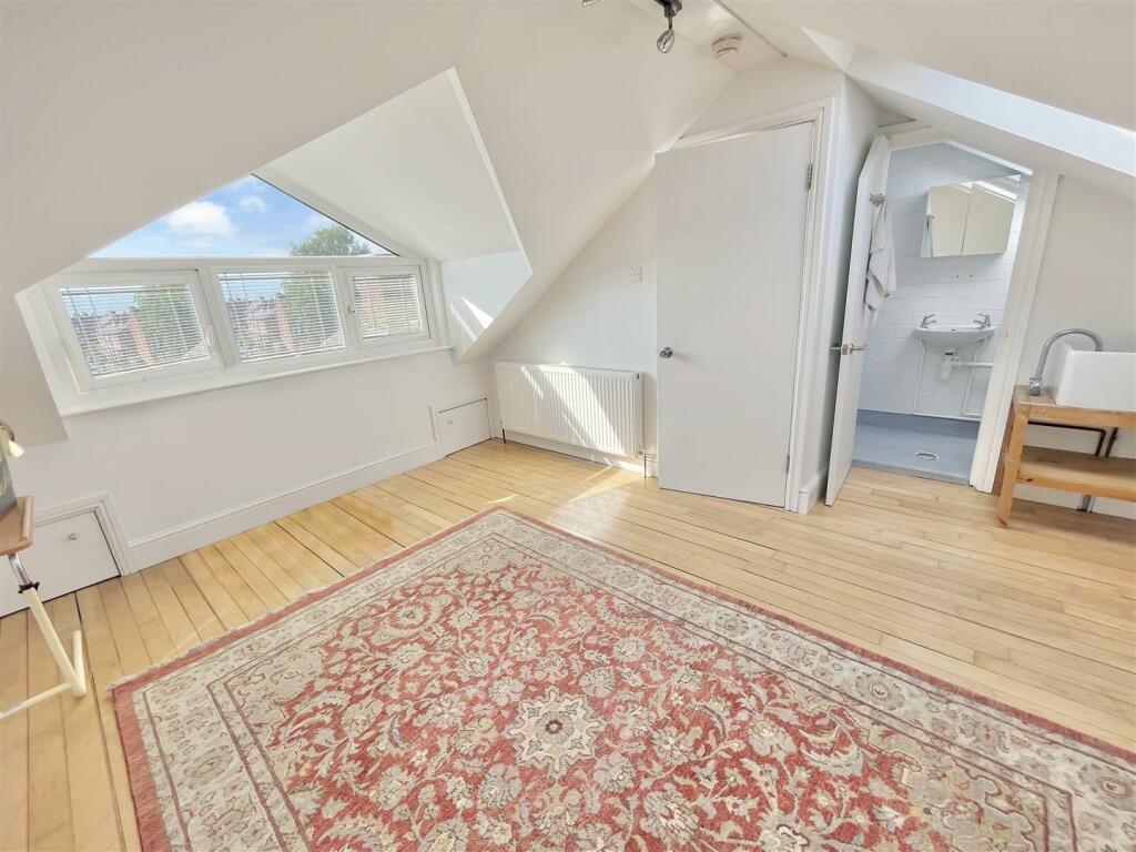 Bedroom 3 Aspect 2.jpg