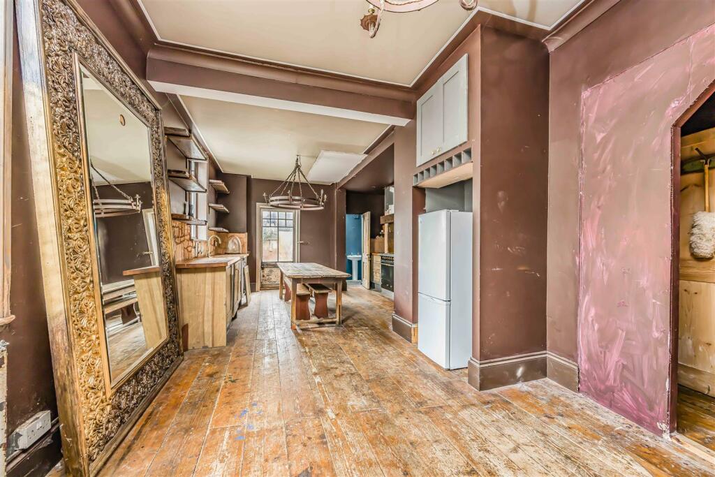 Kitchen / Diner