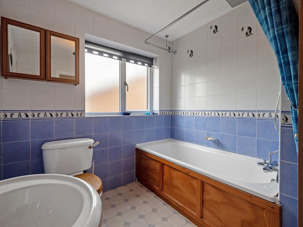 Family bathroom