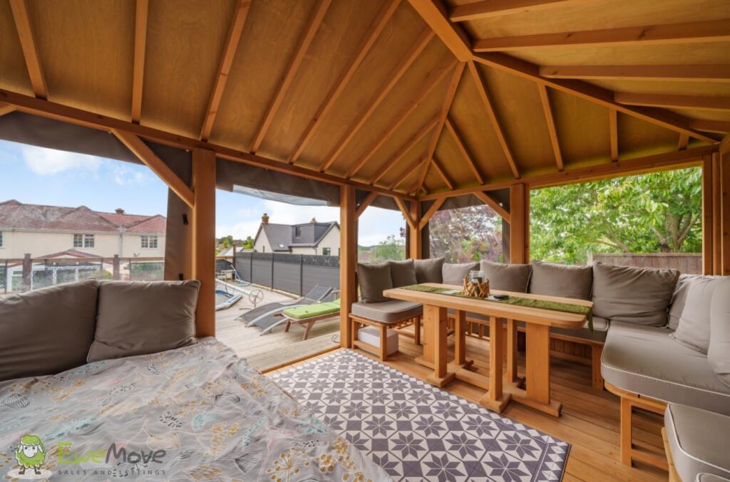 Outdoor Seating Area