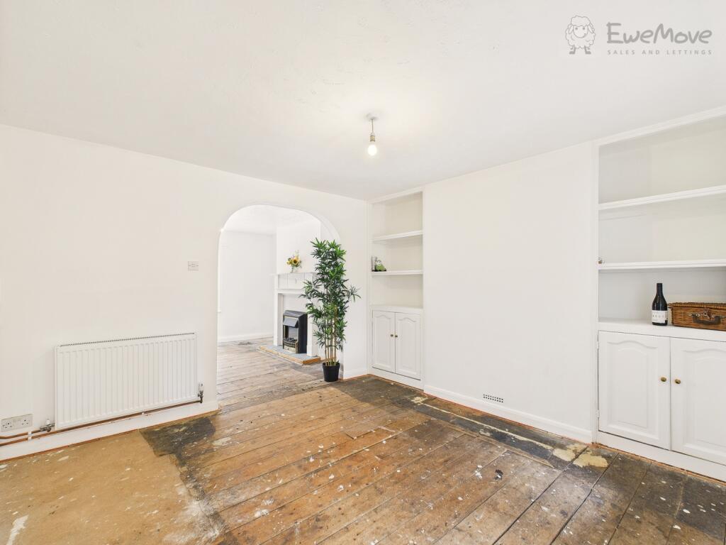 CAM03640G0-PR0055-STILL014