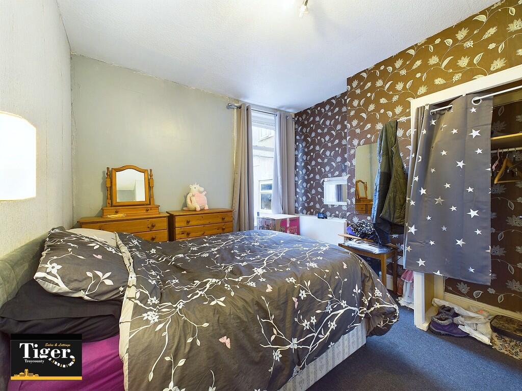 CAM03440G0-PR0256...