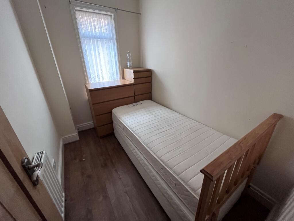 room 4