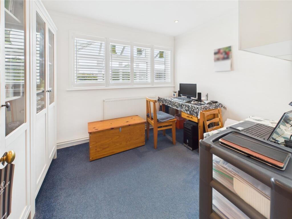 BEDROOM 3