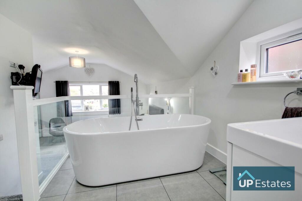Bath &amp; Shower Area