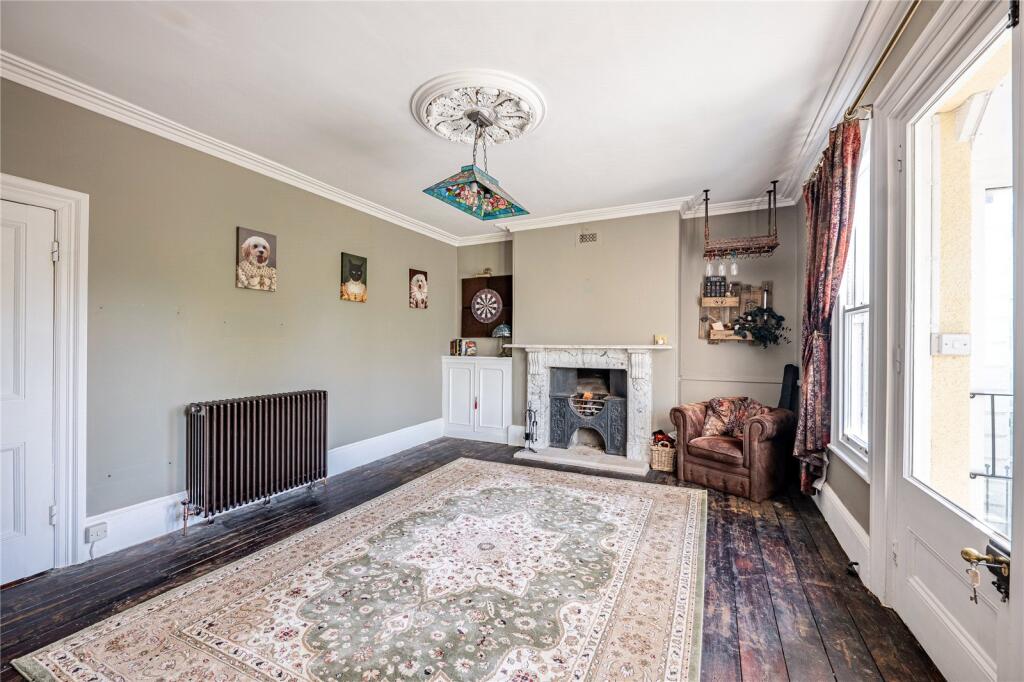 Sitting Rm Fireplace