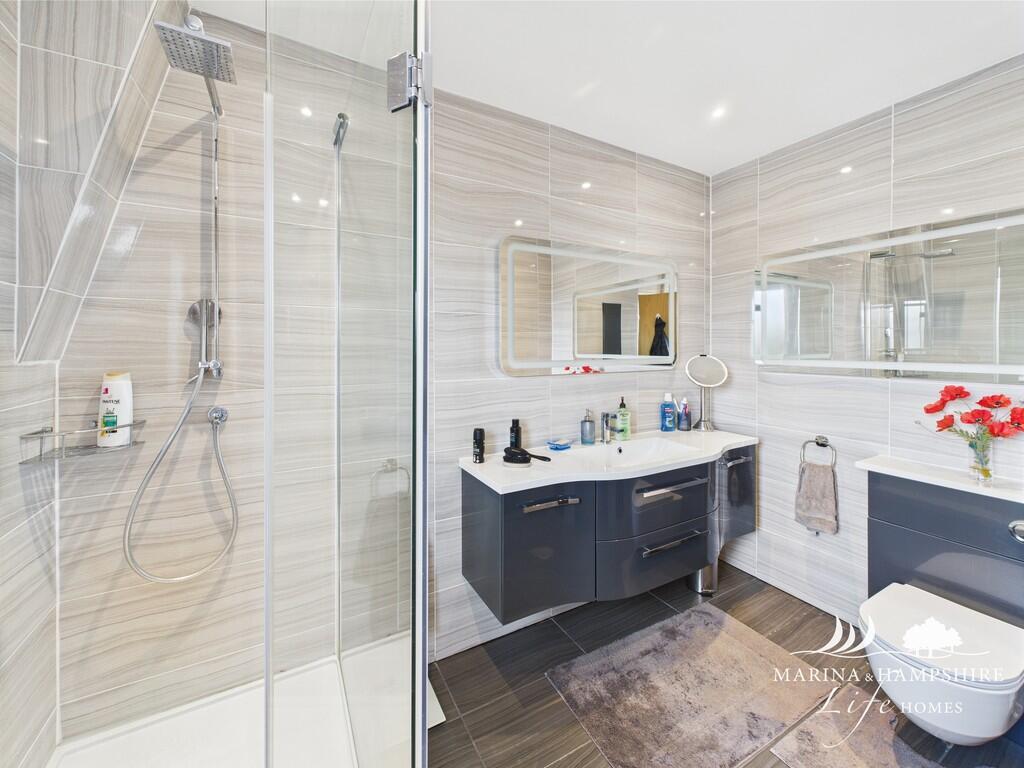 CAM03691G0-PR0056...