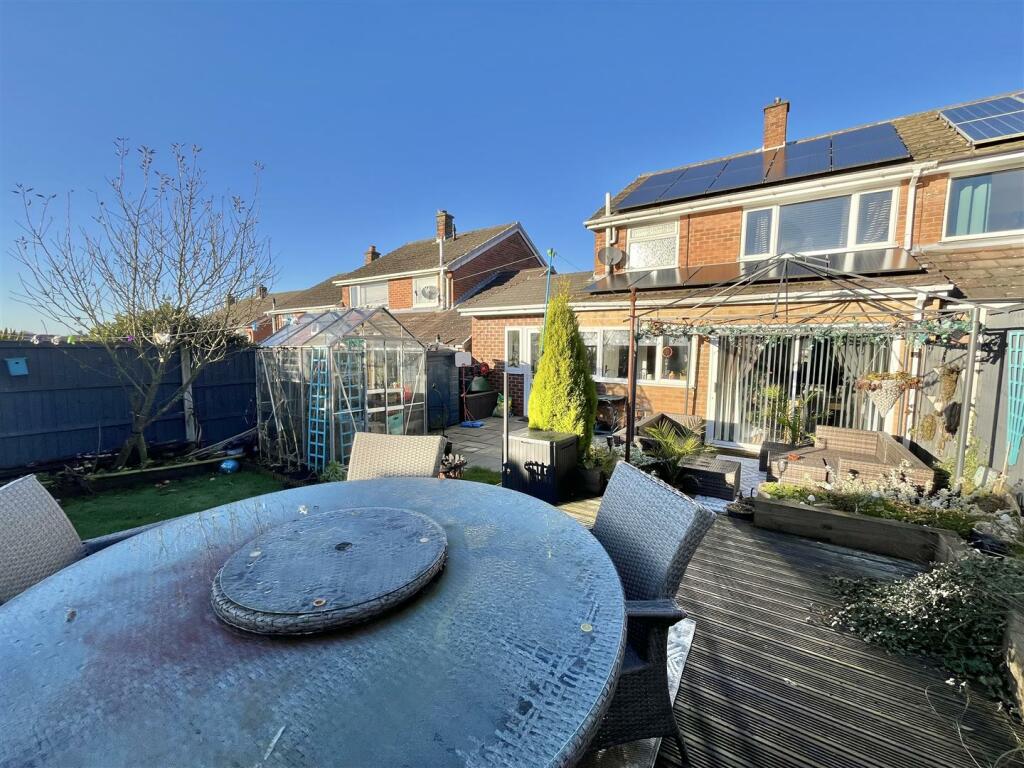 Enclosed Rear Garden