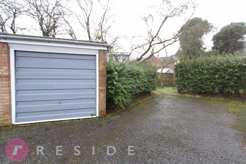 Garage / Additional Parking