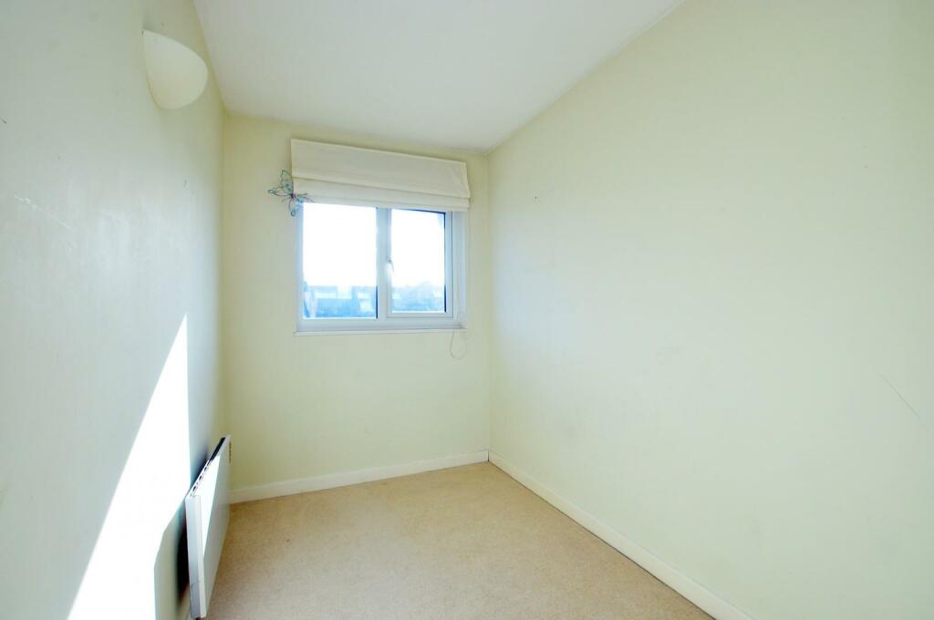 11' Study / Bedroom