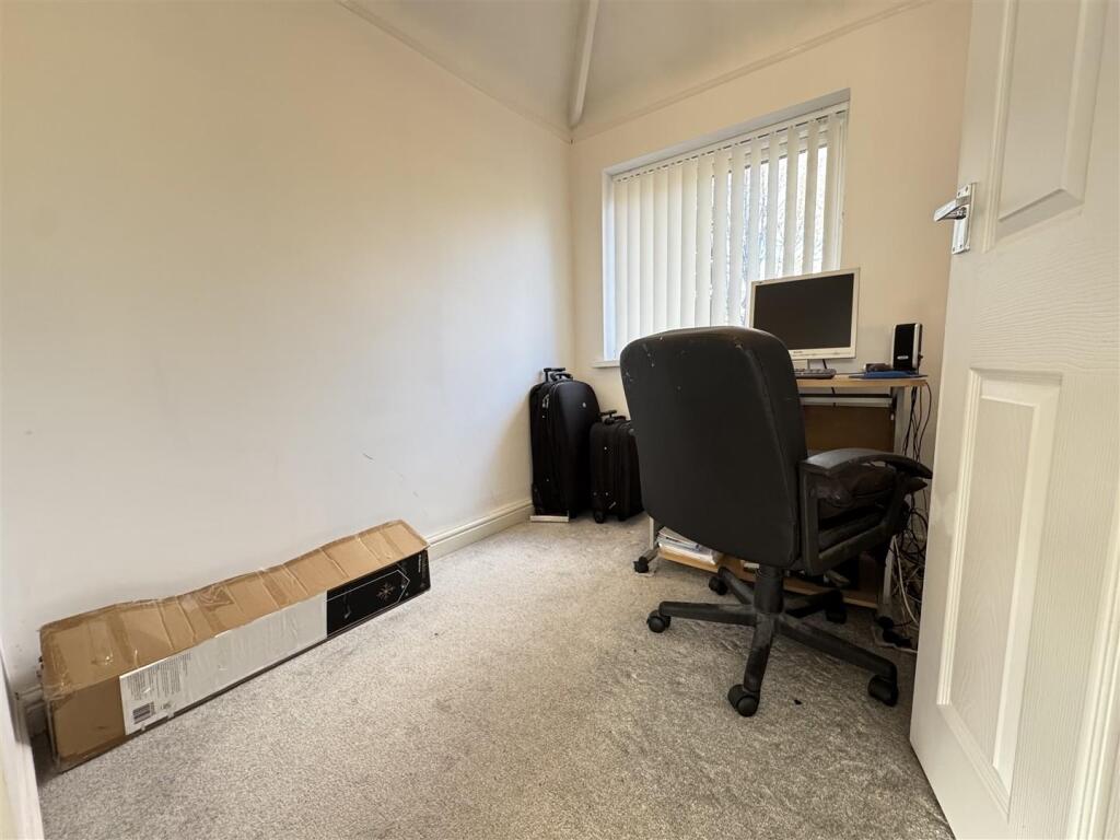 IMG_4905 (Large).JPG