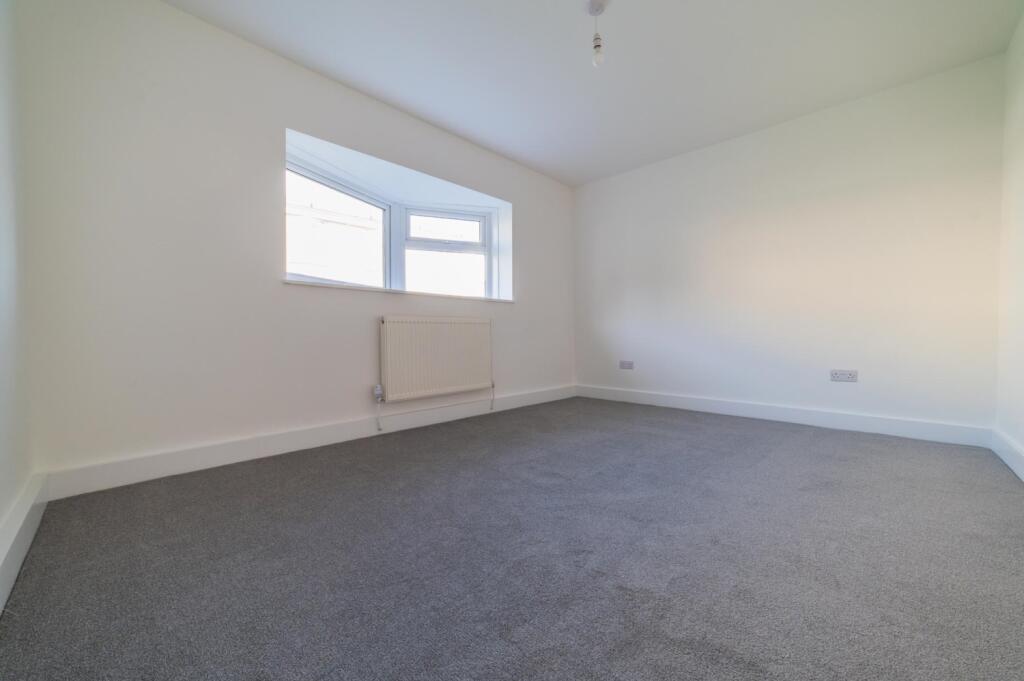 Call 02920 454555 to secure your viewing_10