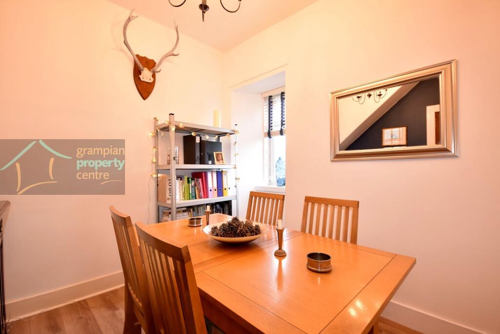 dining 2 