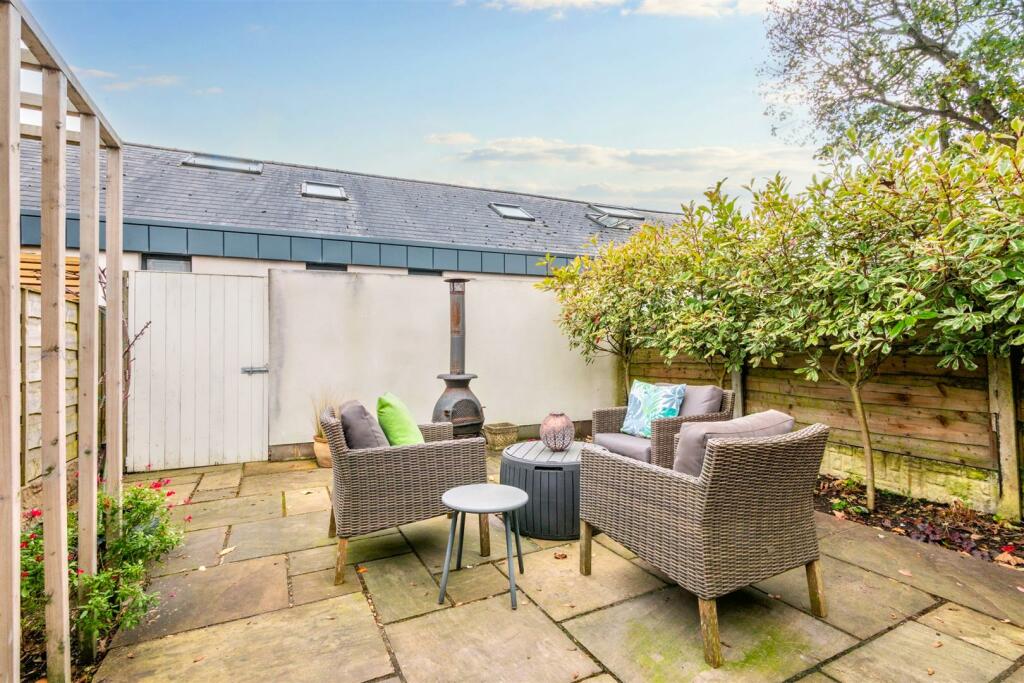 Gardens Aspect 2