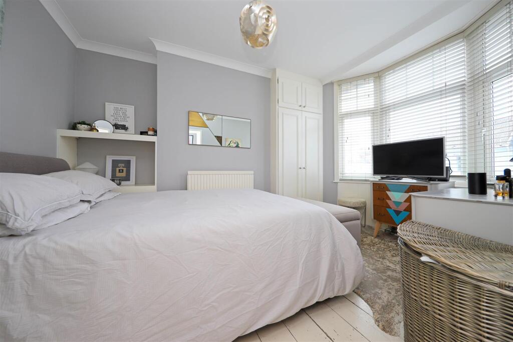 nicholas james livingston rd bed 1.jpg