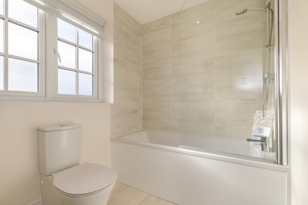 Family bathroom