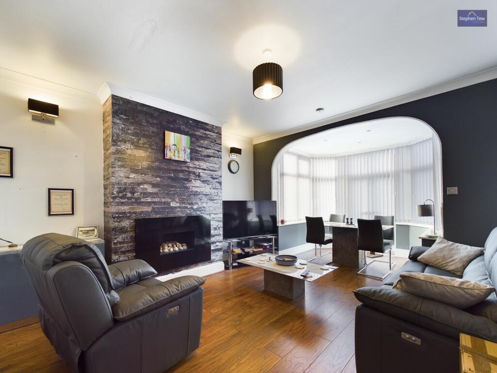 Second Reception / Dining room