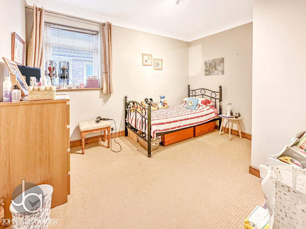 20250920_09571280...