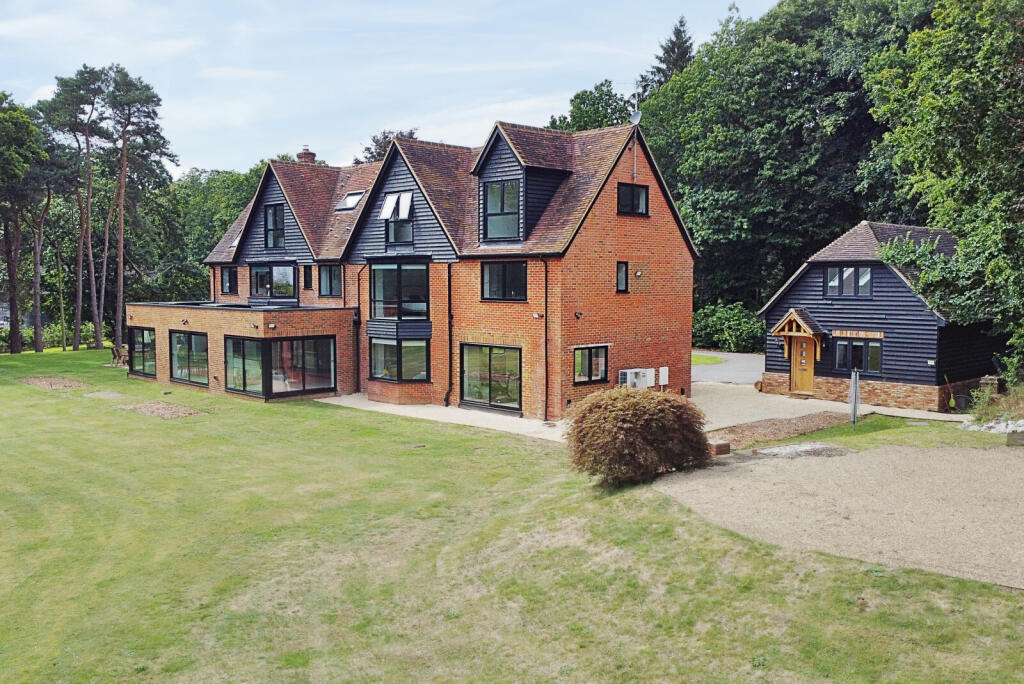 1174681 D (17).jp...