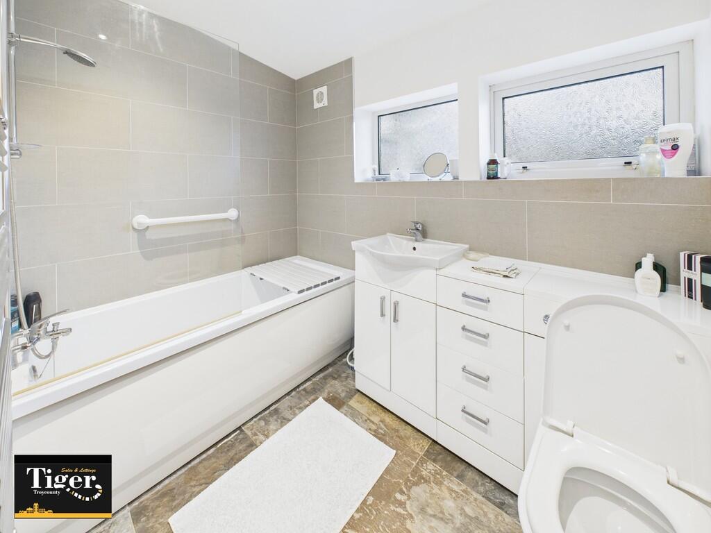 CAM03440G0-PR0487...