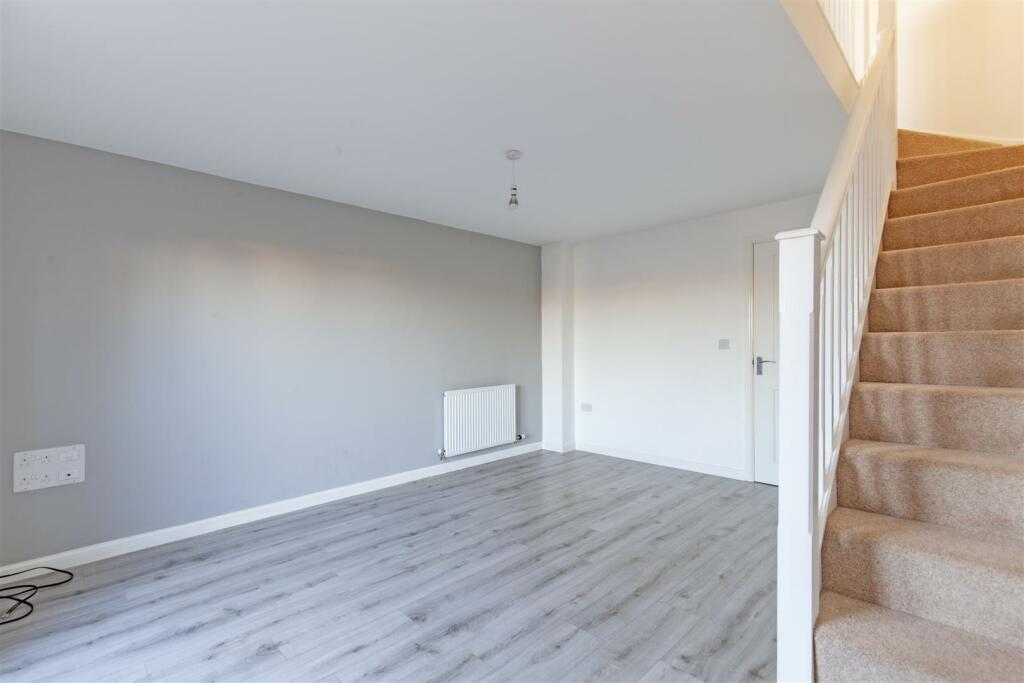 Reception Room-1.jpg