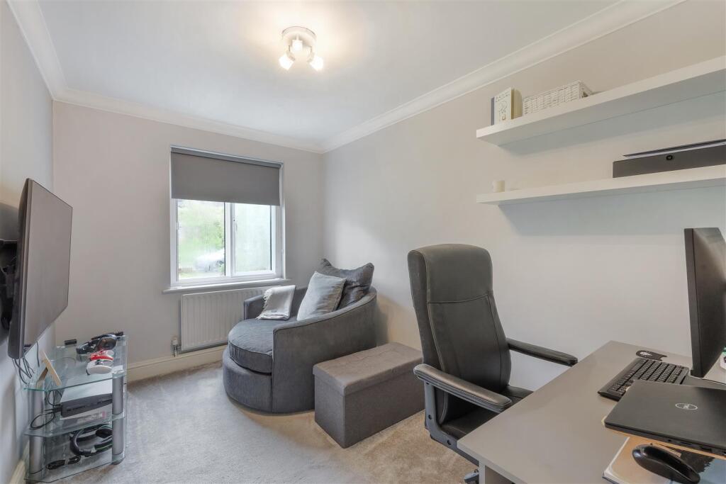 DOWNSIDE COURT (12 FROM 28)-12.jpg