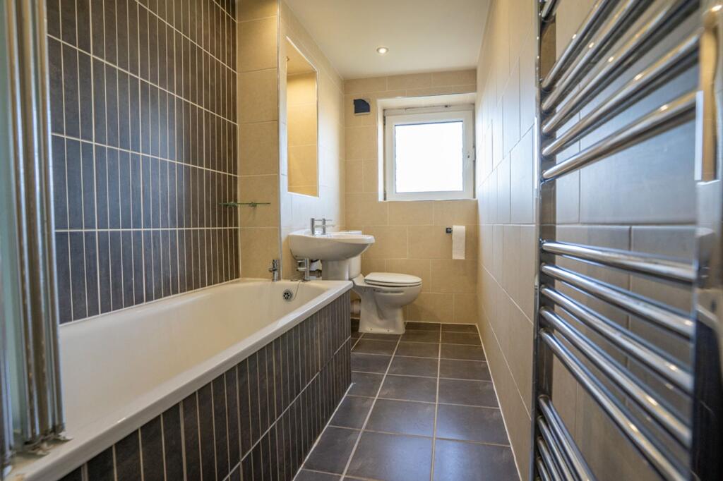 Abel Place, Dunfermline, KY11