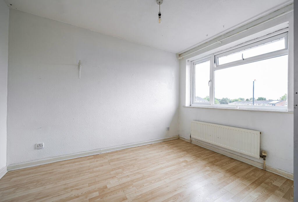 1349845-15-68c032...