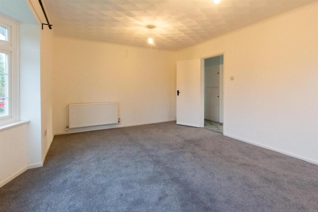 9 Ottafield Lounge.jpg