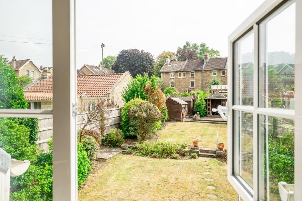 2 Rose Cottages BA2 6TE-33.jpg