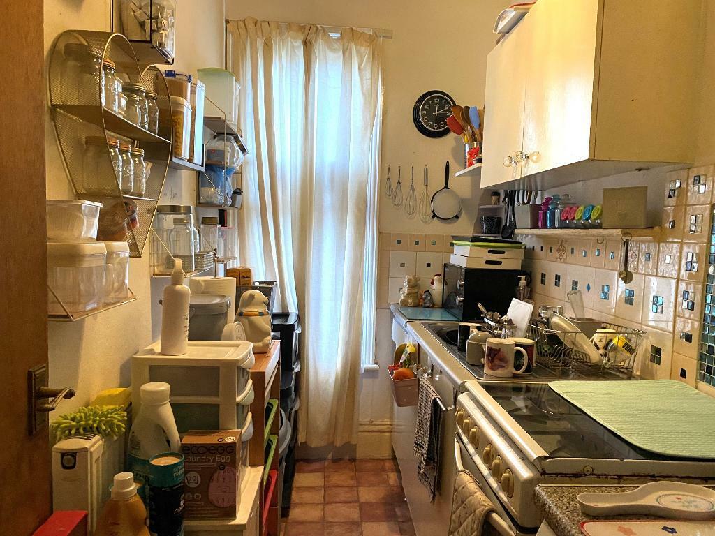 Flat 3 Kitchen
