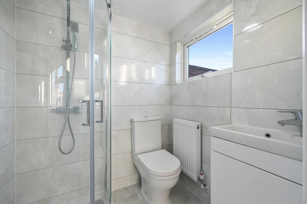 19387782 - Reception 2 (8).jpg