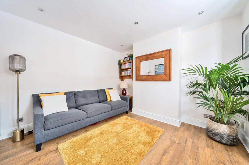 1341451-27-68a5b3...