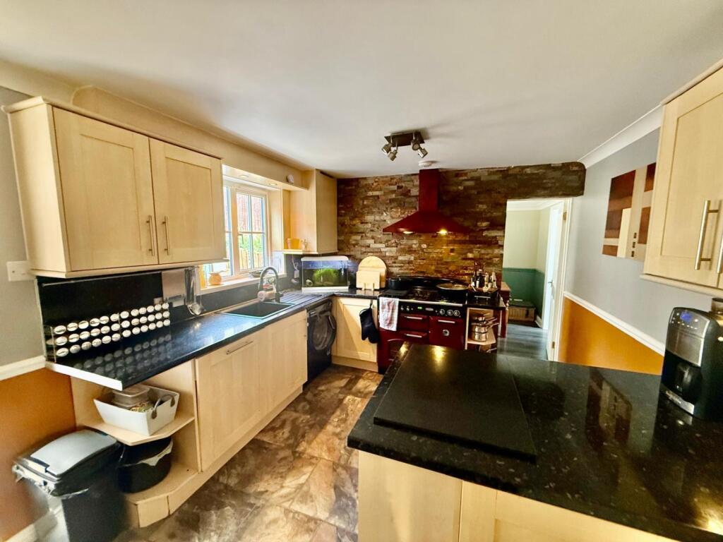 PHOTO-2025-08-08-14-46-37 17