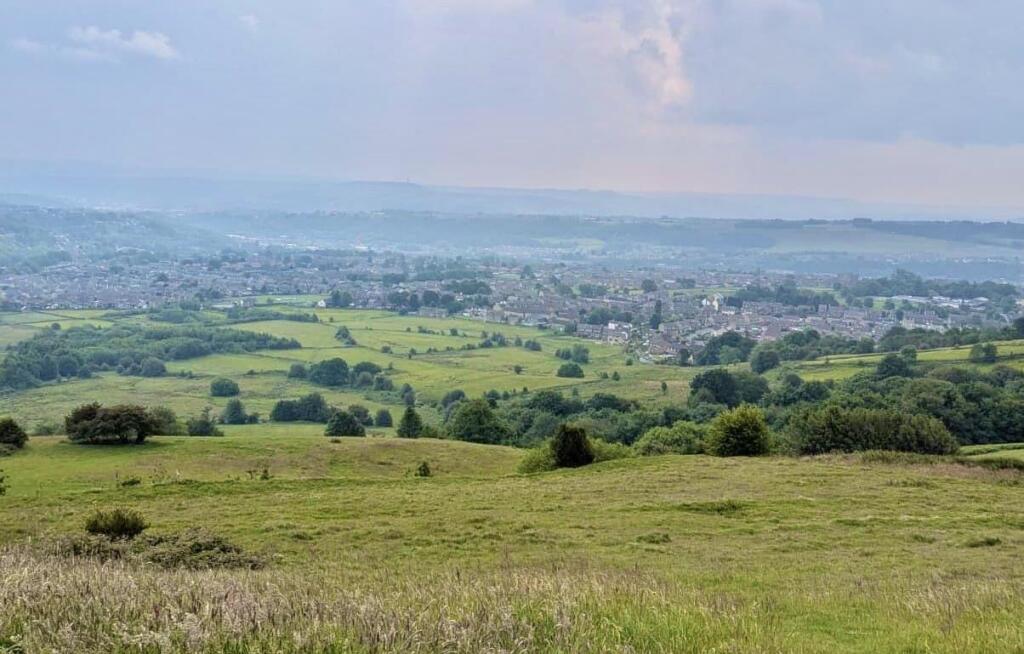 OUTSTANDING VIEWS