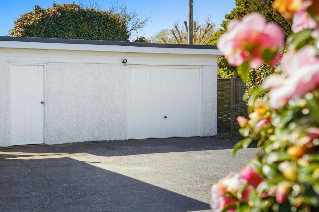 Garage &amp; Driveway